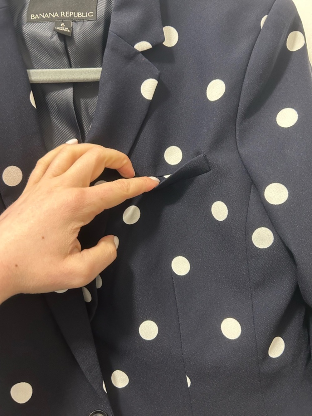 Banana Republic polka dot blazer size 6 - Picture 6 of 9
